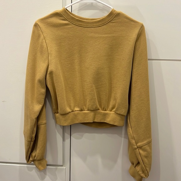Oak & Fort Cropped Crewneck - Picture 1 of 4